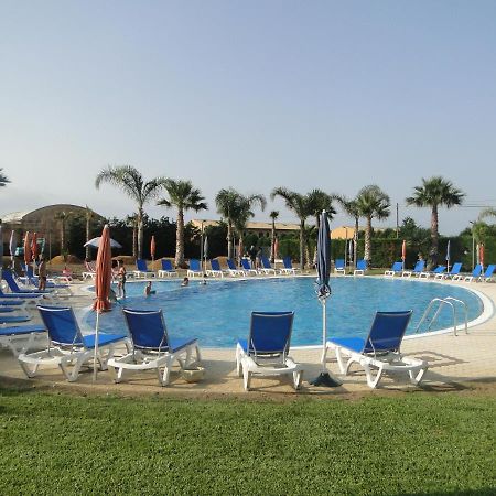 Le Vele Bed and Breakfast Campofelice Di Roccella Buitenkant foto